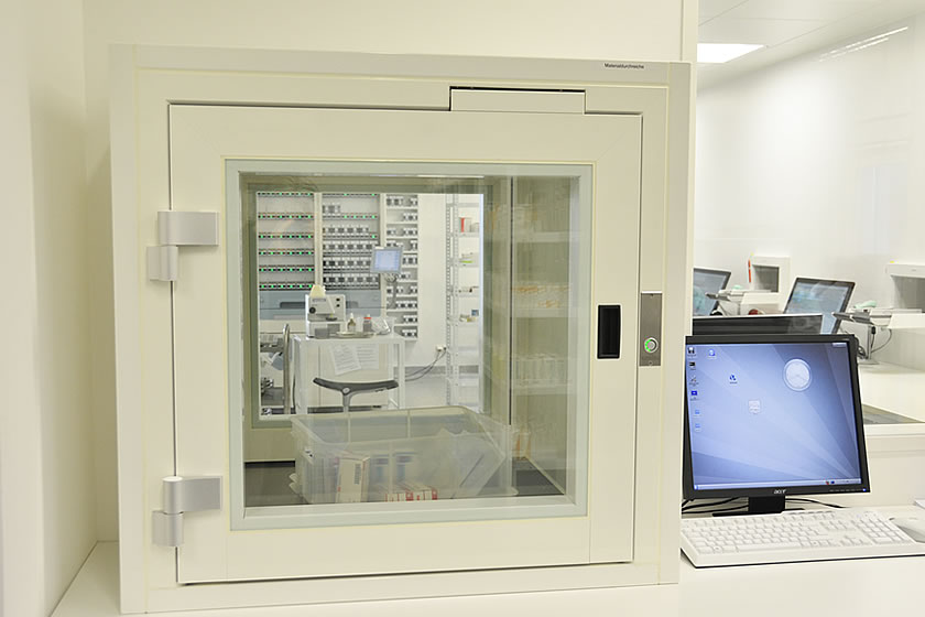 Patientenindividuelle Verblisterung Arzneimittel im Blisterzentrum Hameln für Blister Arzneimittel und die Verblisterung von Medikamenten. Blisterzentrum zur Verblisterung von Arzneimitteln in Blister Verpackungen für eine Patientenindividuelle Verblisterung aus Hameln.