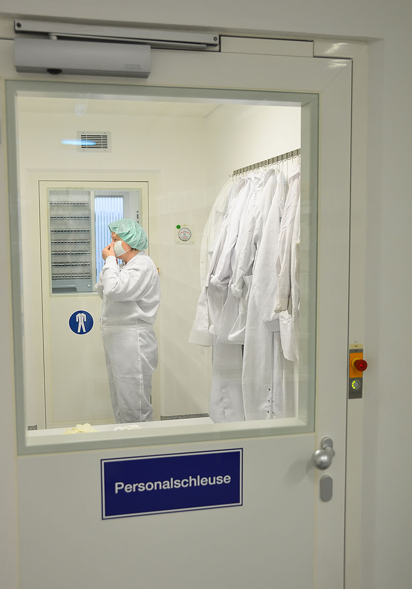 Patientenindividuelle Verblisterung Arzneimittel im Blisterzentrum Hameln für Blister Arzneimittel und die Verblisterung von Medikamenten. Blisterzentrum zur Verblisterung von Arzneimitteln in Blister Verpackungen für eine Patientenindividuelle Verblisterung aus Hameln.